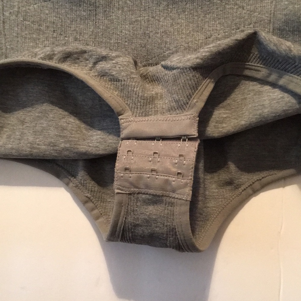 NWOT Flex Own it Gray & Pink Bodysuit - Picture 4 of 4